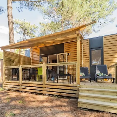Campsite Maeva Respire Les Couleurs De La Coubre